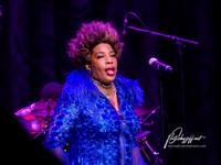 MACY GRAY